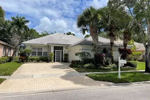 9102 Bay Harbour Cir, West Palm Beach, FL 33411 - Photo 1