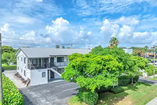 559 NE 44th St, Boca Raton, FL 33431 - Photo 1