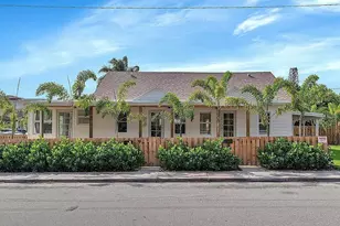 829 N K St, Lake Worth, FL 33460 - Photo 1