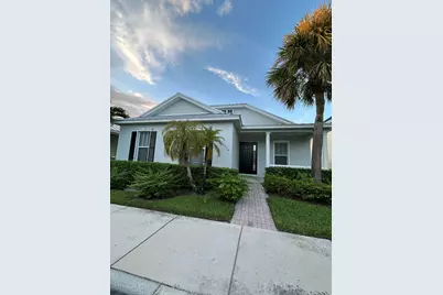 10512 SW Katrina Way, Port Saint Lucie, FL 34987 - Photo 1