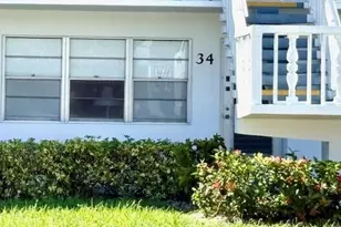 34 Kent C, West Palm Beach, FL 33417 - Photo 1