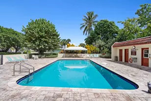 1723 Consulate Pl, West Palm Beach, FL 33401 - Photo 1