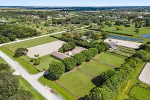 2700 Skipiks Way, Wellington, FL 33470 - Photo 1