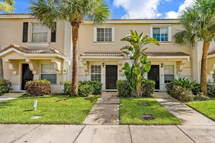 5052 Palmbrooke Cir, West Palm Beach, FL 33417 - Photo 1