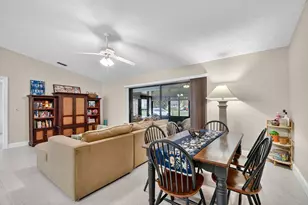 15 Farnworth Dr, Boynton Beach, FL 33426 - Photo 15