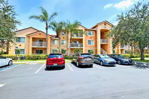 261 SW Palm Dr, Port Saint Lucie, FL 34986 - Photo 1