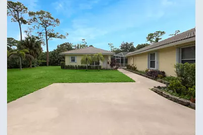 155 Quercus Court #Building 2, Wellington, FL 33414 - Photo 1