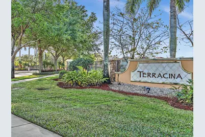 607 Gazetta Way, West Palm Beach, FL 33413 - Photo 1