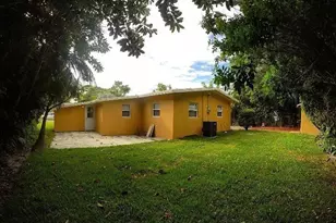 708 S 12th St St, Lantana, FL 33462 - Photo 1