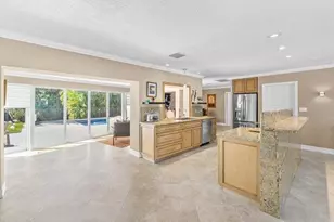 653 NW 10th Ct, Boca Raton, FL 33486 - Photo 3