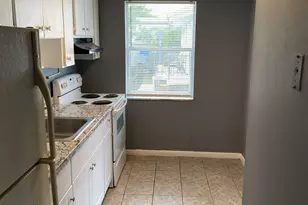 104 SE 10th St, Deerfield Beach, FL 33441 - Photo 1