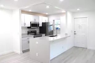 887 North Dr, Delray Beach, FL 33445 - Photo 1