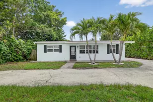 422 W Ocean Ave, Lantana, FL 33462 - Photo 1