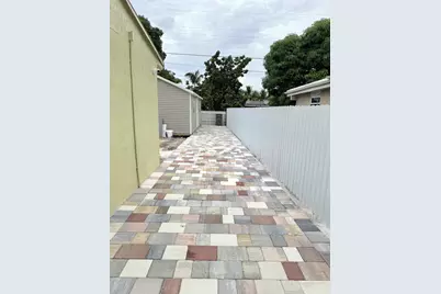 4220 N Browning Drive N, West Palm Beach, FL 33406 - Photo 1