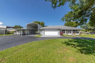 3885 SW 11th Ave, Okeechobee, FL 34974 - Photo 1