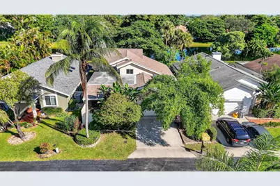 7569 Martinique Boulevard, Boca Raton, FL 33433 - Photo 1