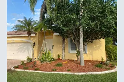 7842 NW 77 Avenue, Tamarac, FL 33321 - Photo 1