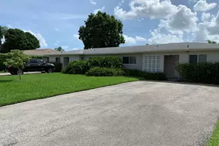 450 W Conference Dr, Boca Raton, FL 33486 - Photo 1