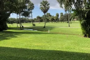 3980 Oaks Clubhouse Dr, Pompano Beach, FL 33069 - Photo 1