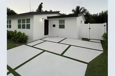 120 SW 7th Street, Delray Beach, FL 33444 - Photo 1
