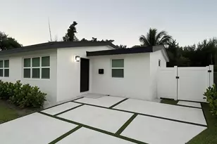 120 SW 7th St, Delray Beach, FL 33444 - Photo 1