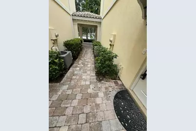 500 Capistrano Drive, Palm Beach Gardens, FL 33410 - Photo 1