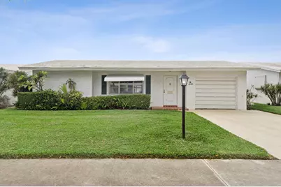 703 SW 18th Street, Boynton Beach, FL 33426 - Photo 1