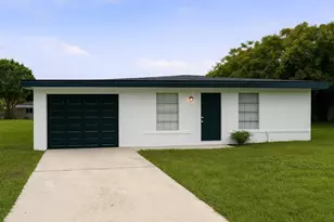153 SE Calmoso Dr, Port Saint Lucie, FL 34983 - Photo 1