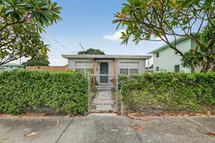 549 21st St, West Palm Beach, FL 33407 - Photo 1