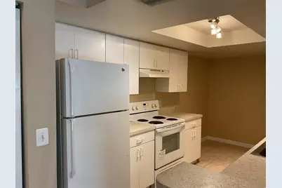 4171 N Haverhill Road #1008, West Palm Beach, FL 33417 - Photo 1