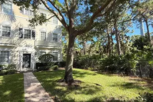 245 E Thatch Palm Cir, Jupiter, FL 33458 - Photo 1