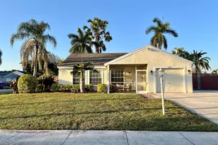 7787 Ridgewood Dr, Lake Worth, FL 33467 - Photo 1