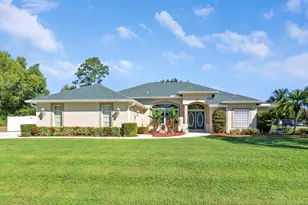 713 SE Damask Ave, Port Saint Lucie, FL 34983 - Photo 1