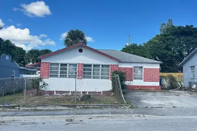 848 W 5th Street, Riviera Beach, FL 33404 - Photo 1