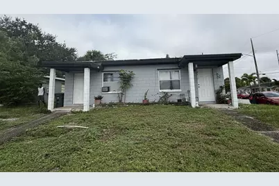 602 Cedar Place, Fort Pierce, FL 34950 - Photo 1