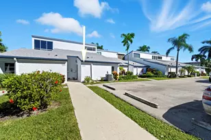129 Lehane Terrace, North Palm Beach, FL 33408 - Photo 1