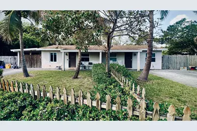 103 SW 3rd Avenue, Boca Raton, FL 33432 - Photo 1