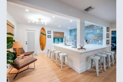 418 N Palmway, Lake Worth, FL 33460 - Photo 1