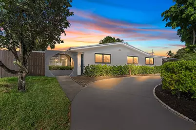 1659 SE 8th Avenue, Deerfield Beach, FL 33441 - Photo 1