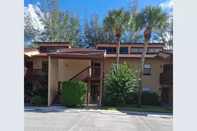 1303 Lakeview Drive E, Royal Palm Beach, FL 33411 - Photo 1