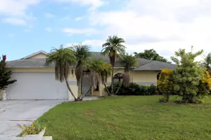 2237 SE Gaslight St, Port Saint Lucie, FL 34952 - Photo 1