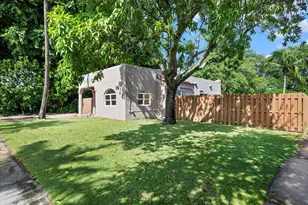 511 Upland Rd, West Palm Beach, FL 33401 - Photo 1