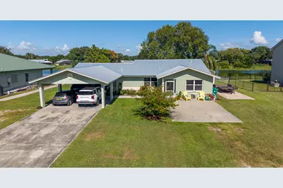 2477 SE 27th Street, Okeechobee, FL 34974 - Photo 1