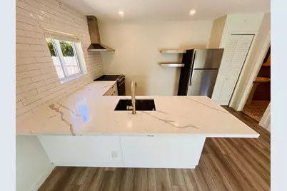 1215 NE 17th Avenue, Unit #7, Fort Lauderdale, FL 33304 - Photo 1