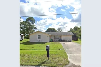 765 SE Floresta Drive, Port Saint Lucie, FL 34983 - Photo 1