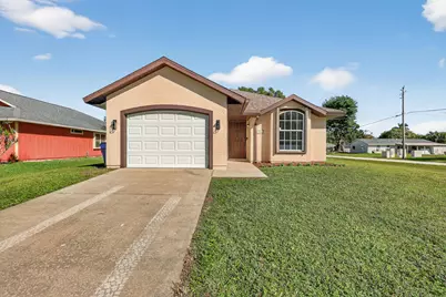 2906 1st Road, Vero Beach, FL 32968 - Photo 1
