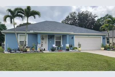 562 SE Majestic Terrace, Port Saint Lucie, FL 34983 - Photo 1