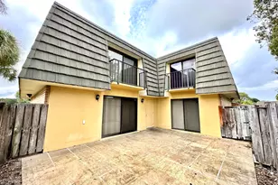 805 8th Way, West Palm Beach, FL 33407 - Photo 1