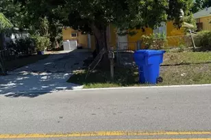 7890 Overlook Rd, Lake Worth, FL 33462 - Photo 1