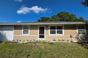 207 SW Statler Ave, Port Saint Lucie, FL 34984 - Photo 1